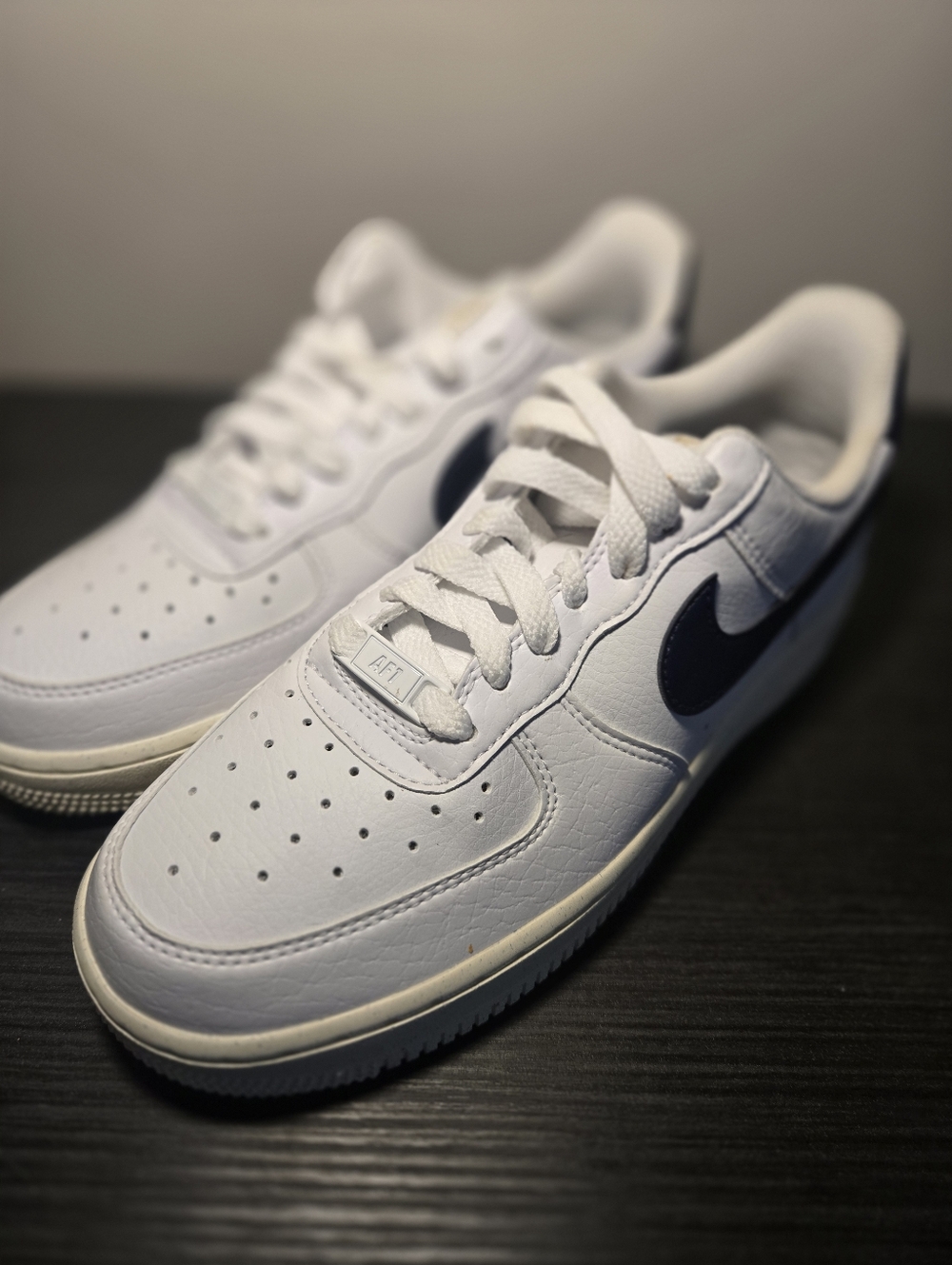 Nike Air Force 1 07 NN White Obsidian Womens 7 Sneakers NWT - Picture 4 of 10